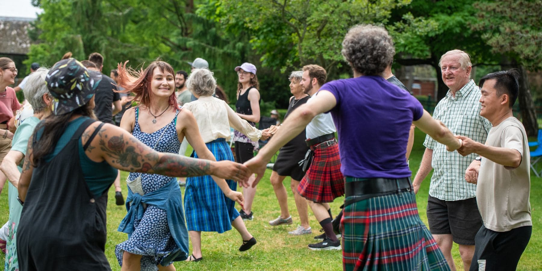 Scottish Country Dance with The Royal Scottish Country Dance Society featuring Scotch & Soda