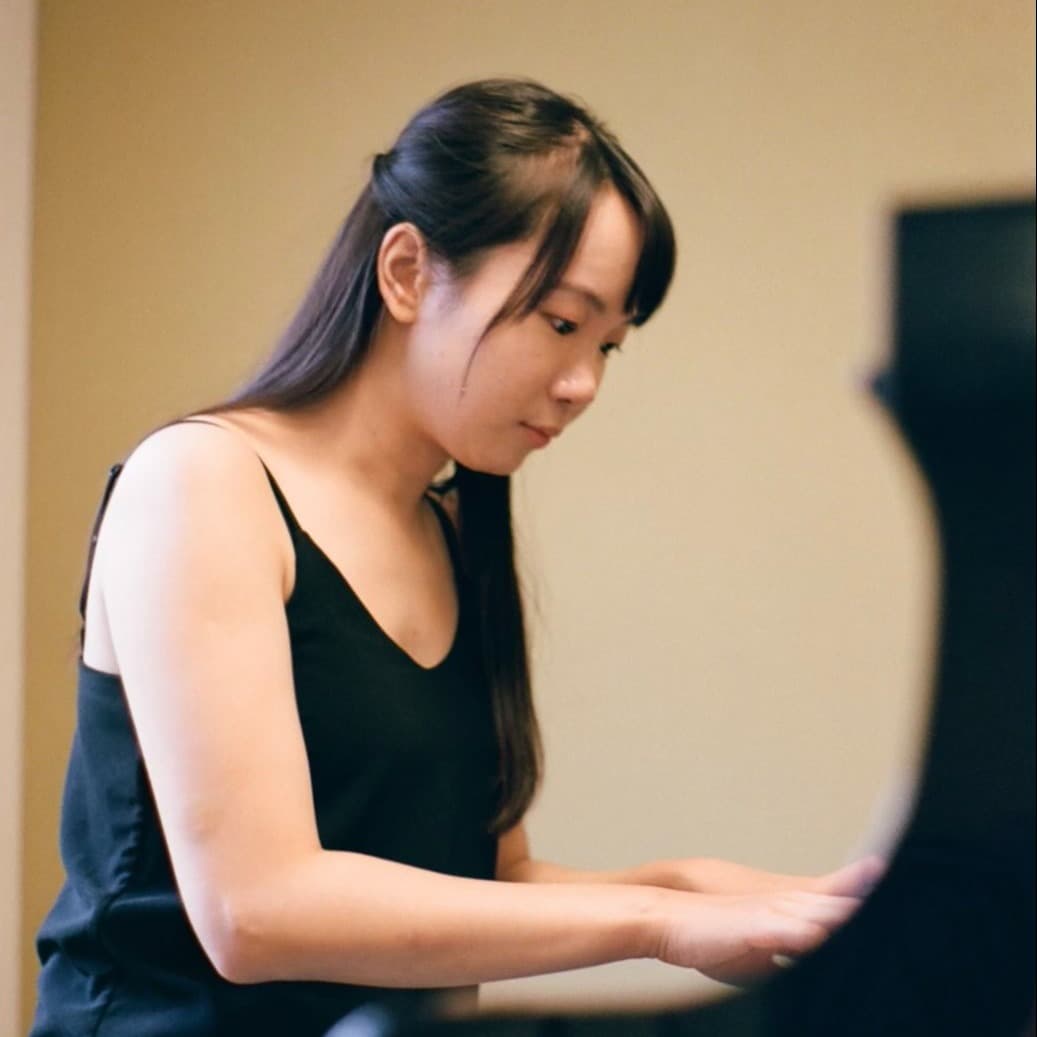 JB Piano Bar: Jen Lo